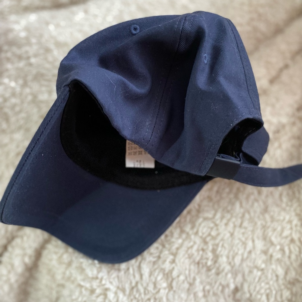 Zara cap - Picture 3 of 3